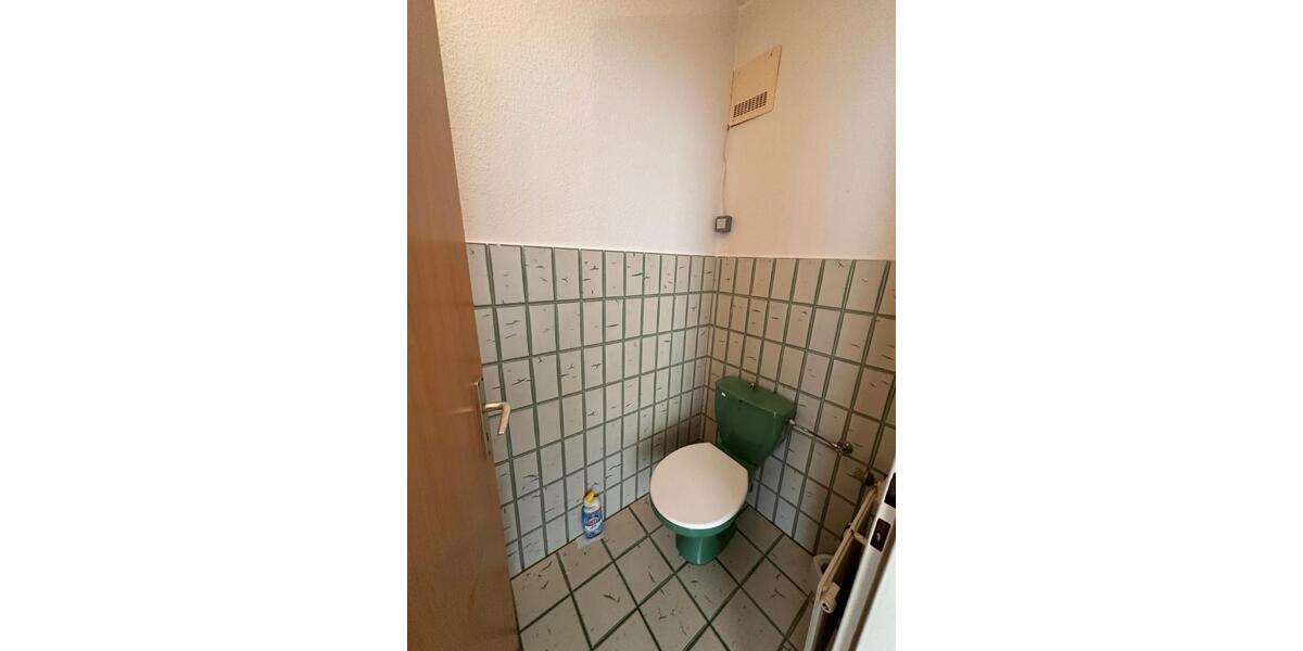 Etagenwohnung Emden Tholenswehr - 4 Zimmer, 99 m&sup2;, 950&euro; | Angebot:26251164