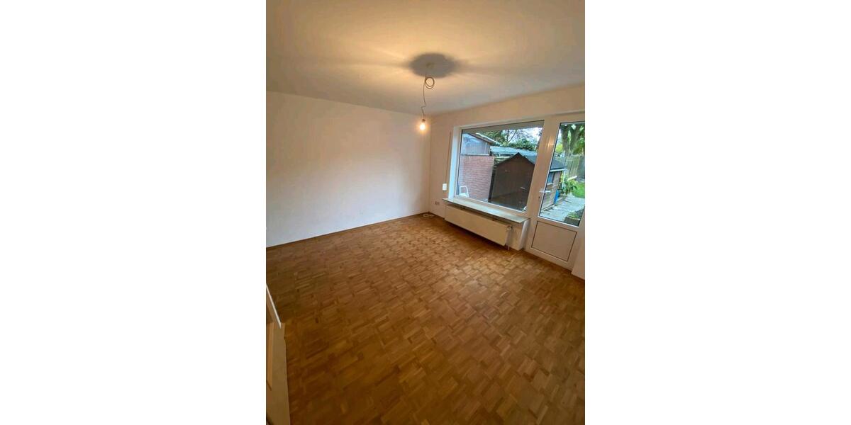 Reihenhaus Leer (Ostfriesland) - 4 Zimmer, 76 m&sup2;, 780&euro; | Angebot:24827565