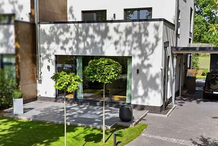 Haus Aurich Egels und Wallinghausen - 7 Zimmer, 200 m&sup2;, 2.600&euro; | Angebot:26836373