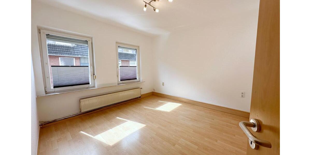 Etagenwohnung Emden Tholenswehr - 3 Zimmer, 68 m&sup2;, 640&euro; | Angebot:25918298