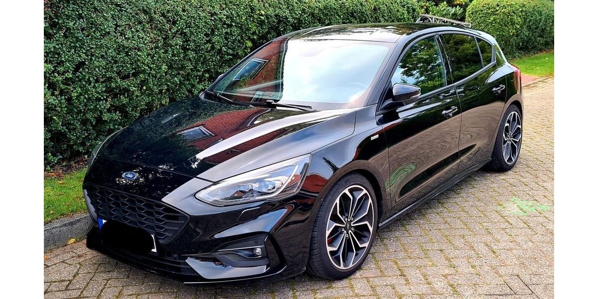 Ford Focus 135.000 km 12.600 &euro; Aurich 26603