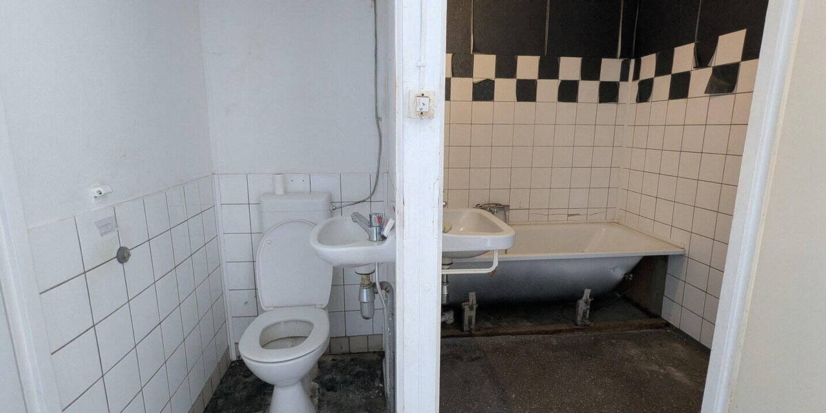 Etagenwohnung Emden Barenburg - 4 Zimmer, 87 m&sup2;, 52.000&euro; | Angebot:26522245