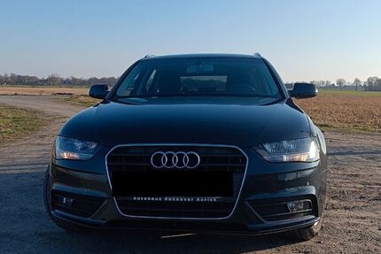 Audi A4 206.000 km 7.800 &euro; Aurich 26607