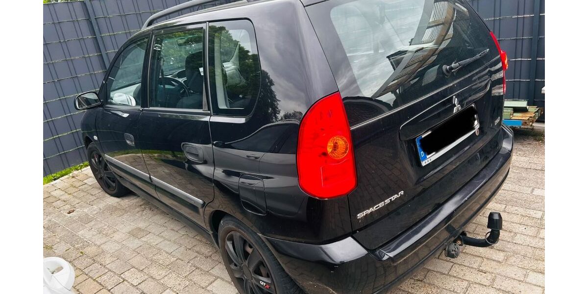 Mitsubishi Space Star 164.873 km 950 &euro; Weener 26826