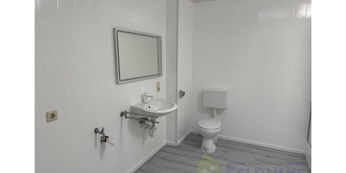 Erdgeschoßwohnung Moormerland - 4 Zimmer, 128 m&sup2;, 890&euro; | Angebot:26687653