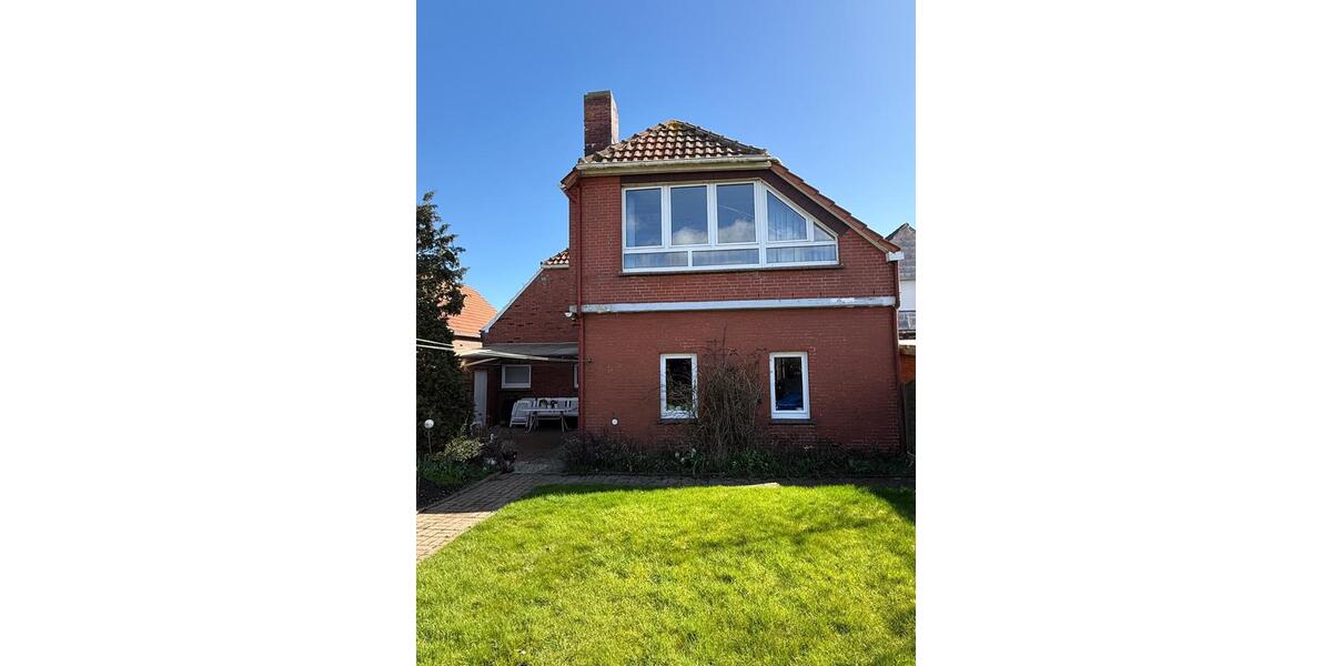 Einfamilienhaus Emden Tholenswehr - 8 Zimmer, 130 m&sup2;, 196.000&euro; | Angebot:25975137