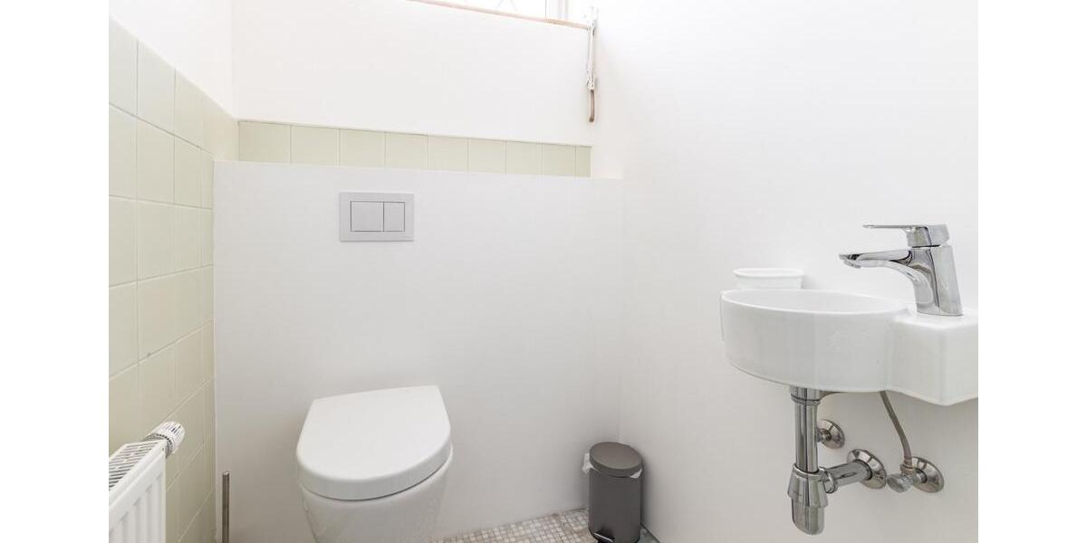 Erdgeschoßwohnung Emden Tholenswehr - 3 Zimmer, 138 m&sup2;, 1.480&euro; | Angebot:25855455