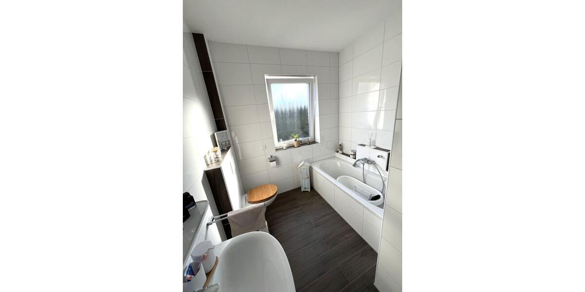 Erdgeschoßwohnung Leer (Ostfriesland) - 3 Zimmer, 98 m&sup2;, 995&euro; | Angebot:25921172