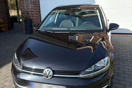 VW Golf 98.000 km 12.800 &euro; Ihlow 26632