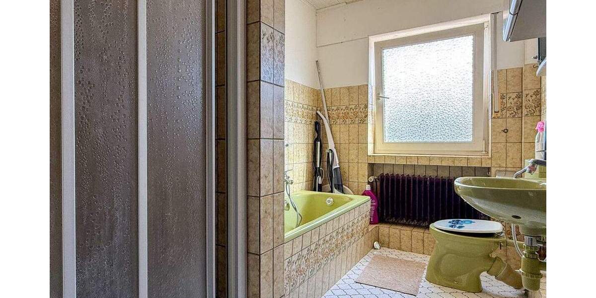 Einfamilienhaus Aurich Innenstadt - 4 Zimmer, 104 m&sup2;, 187.000&euro; | Angebot:25776324