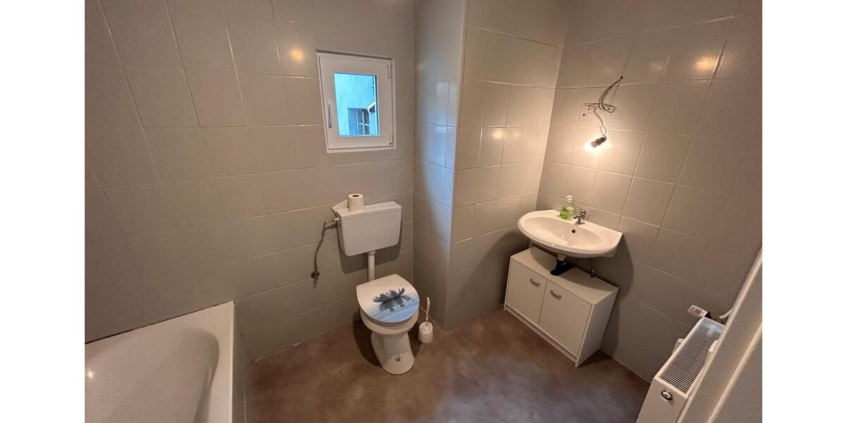 Erdgeschoßwohnung Aurich - 3 Zimmer, 75 m&sup2;, 680&euro; | Angebot:25883985