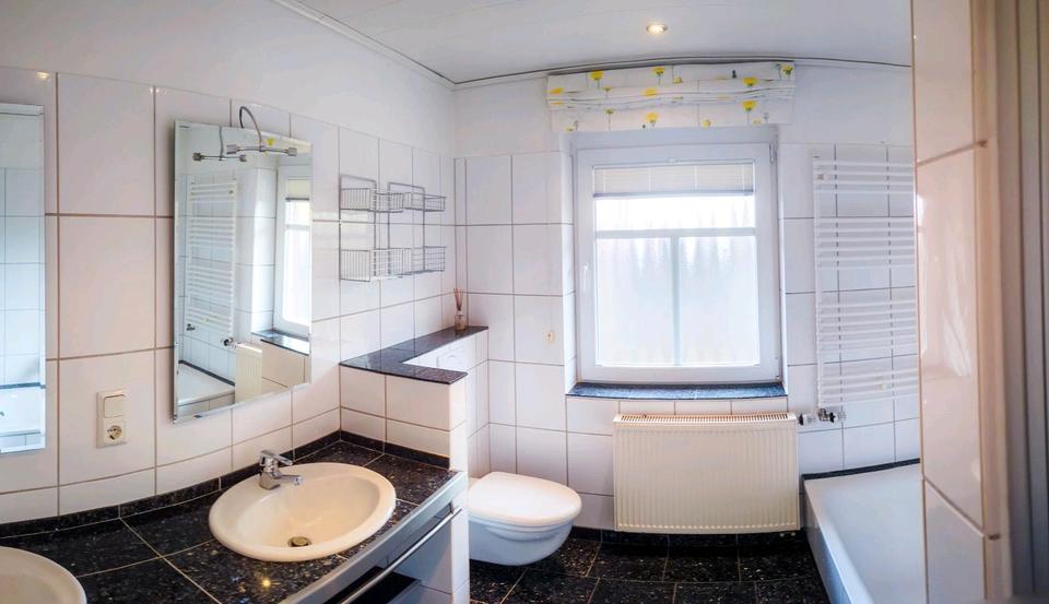 Einfamilienhaus Norden - 12 Zimmer, 150 m&sup2;, 380.000&euro; | Angebot:26651749