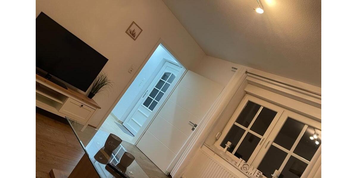 Erdgeschoßwohnung Moormerland - 2 Zimmer, 70 m&sup2;, 900&euro; | Angebot:25982604