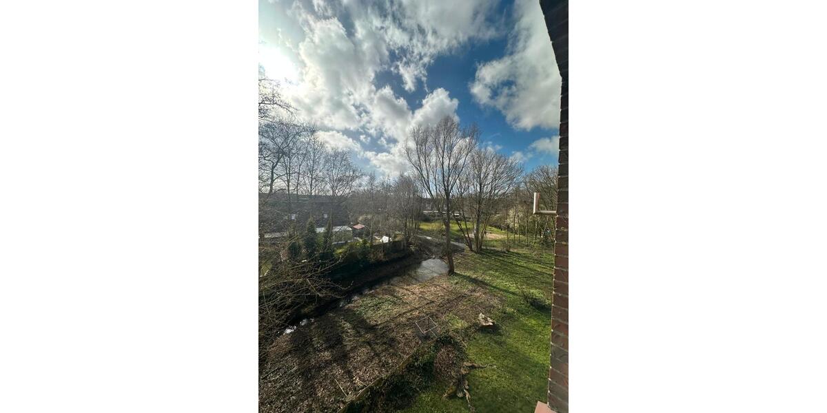 Etagenwohnung Emden Tholenswehr - 4 Zimmer, 99 m&sup2;, 950&euro; | Angebot:26251164