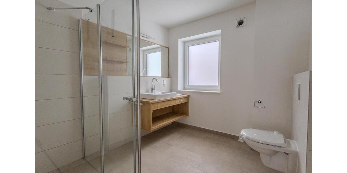 Etagenwohnung Aurich - 3 Zimmer, 87 m&sup2;, 1.125&euro; | Angebot:24570109