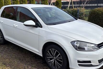 VW Golf 215.000 km 7.699 &euro; Hesel 26835