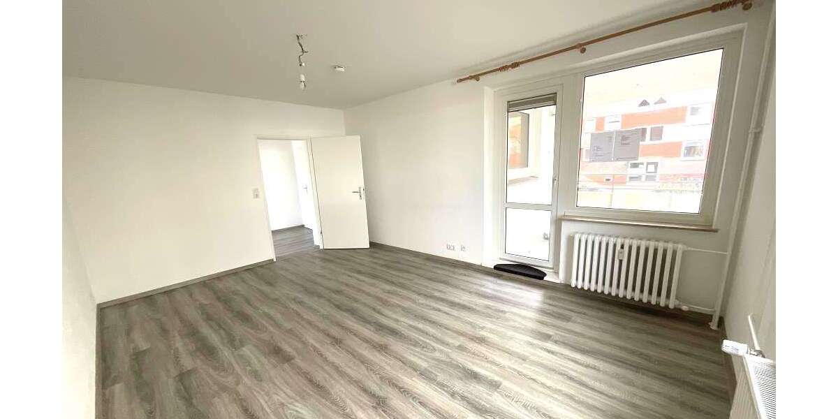 Etagenwohnung Emden - 3 Zimmer, 80 m&sup2;, 569&euro; | Angebot:27098304