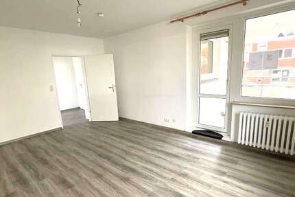 Wohnung Emden - 3 Zimmer, 80 m&sup2;, 569&euro; | Angebot:27098304