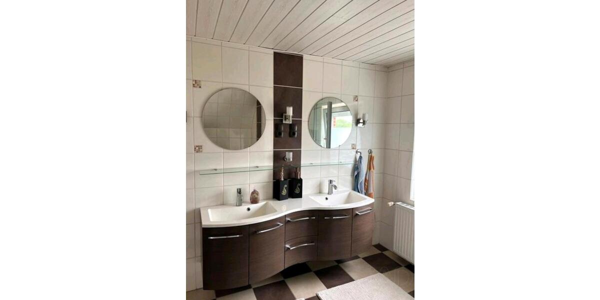 Einfamilienhaus Ihlow - 5 Zimmer, 131 m&sup2;, 329.000&euro; | Angebot:26606032