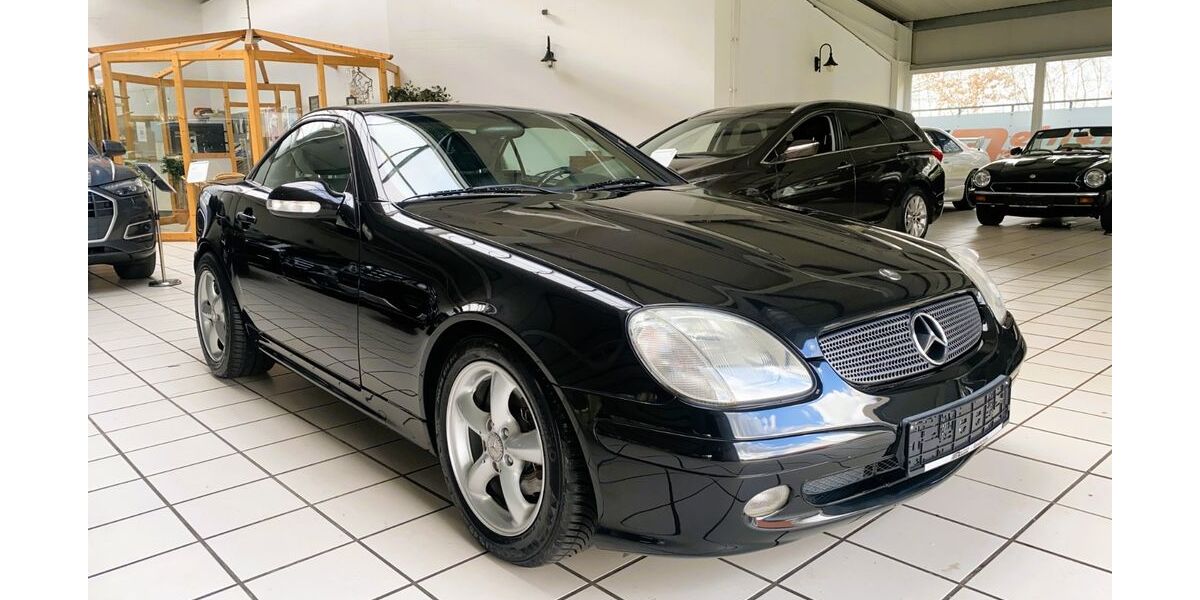 Mercedes-Benz SLK 200 188.255 km 6.450 &euro; Großefehn 26629