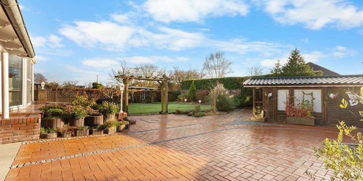 Mehrfamilienhaus, Wohnhaus Osteel - 9 Zimmer, 210 m&sup2;, 419.000&euro; | Angebot:25679583