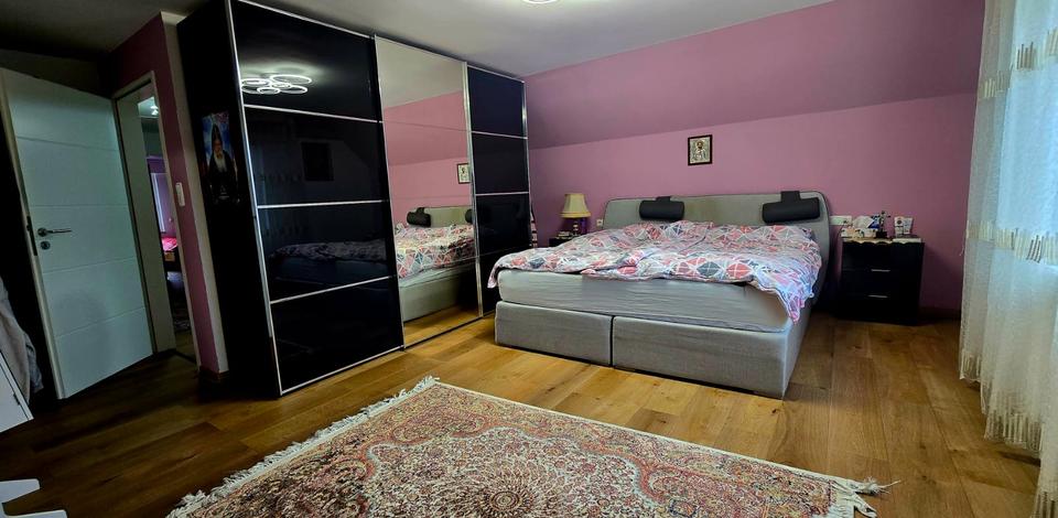 Einfamilienhaus Aurich Egels und Wallinghausen - 7 Zimmer, 175 m&sup2;, 449.000&euro; | Angebot:26032011