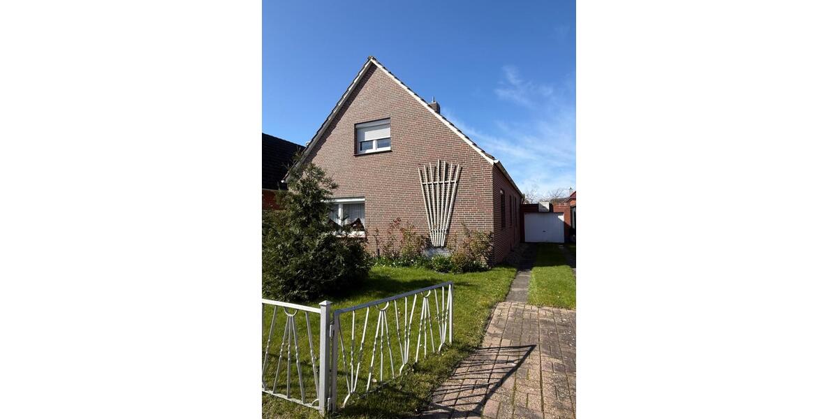 Einfamilienhaus Emden Tholenswehr - 8 Zimmer, 130 m&sup2;, 196.000&euro; | Angebot:25975137