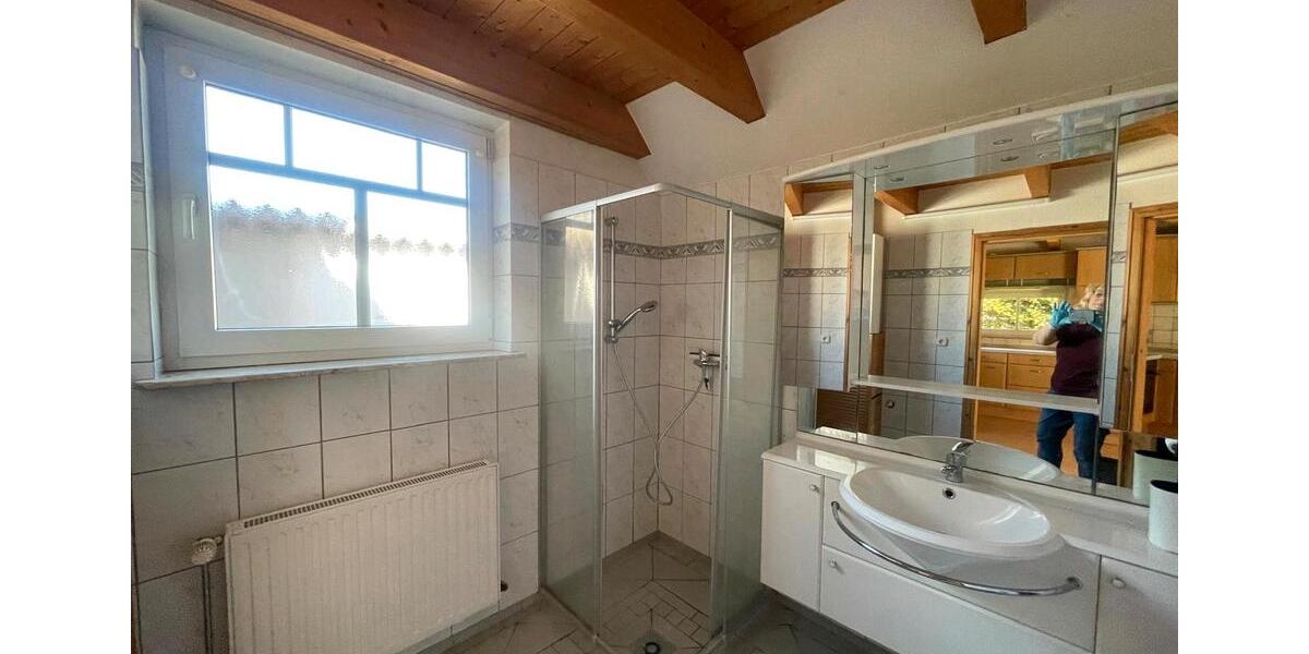 Bungalow Moormerland - 5 Zimmer, 130 m&sup2;, 320.000&euro; | Angebot:26745364