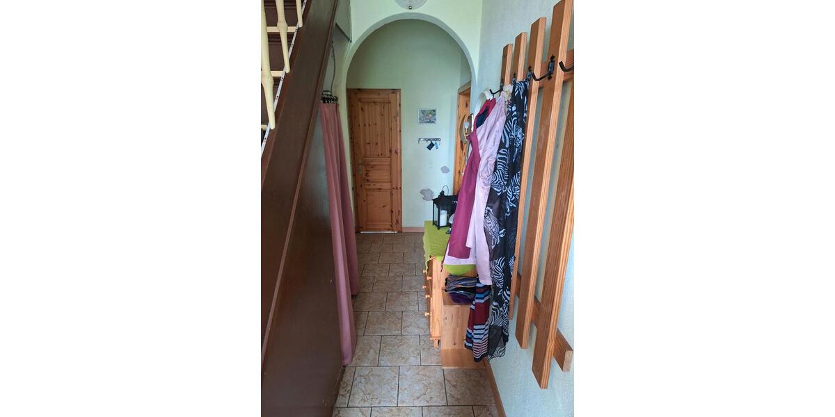 Einfamilienhaus Ihlow - 11 Zimmer, 150 m&sup2;, 135.000&euro; | Angebot:26807106