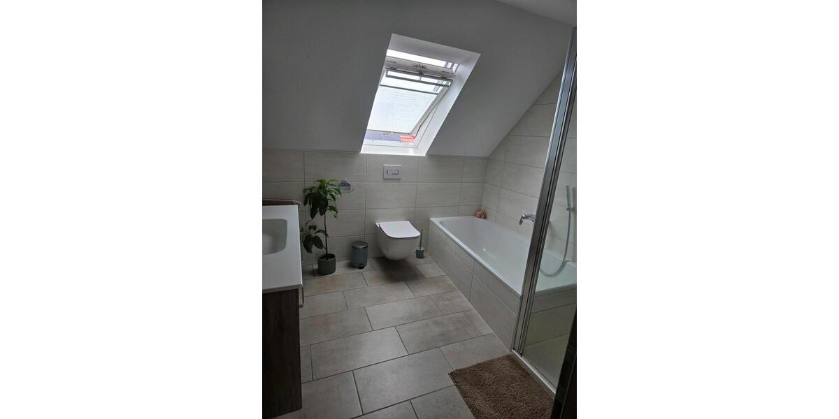 Doppelhaushälfte Emden Tholenswehr - 5 Zimmer, 116 m&sup2;, 305.000&euro; | Angebot:26136957