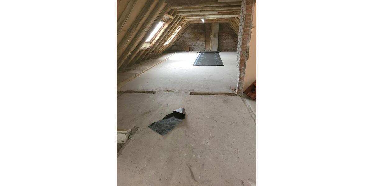 Mehrfamilienhaus, Wohnhaus Hage - 10 Zimmer, 300 m&sup2;, 500&euro; | Angebot:26197226