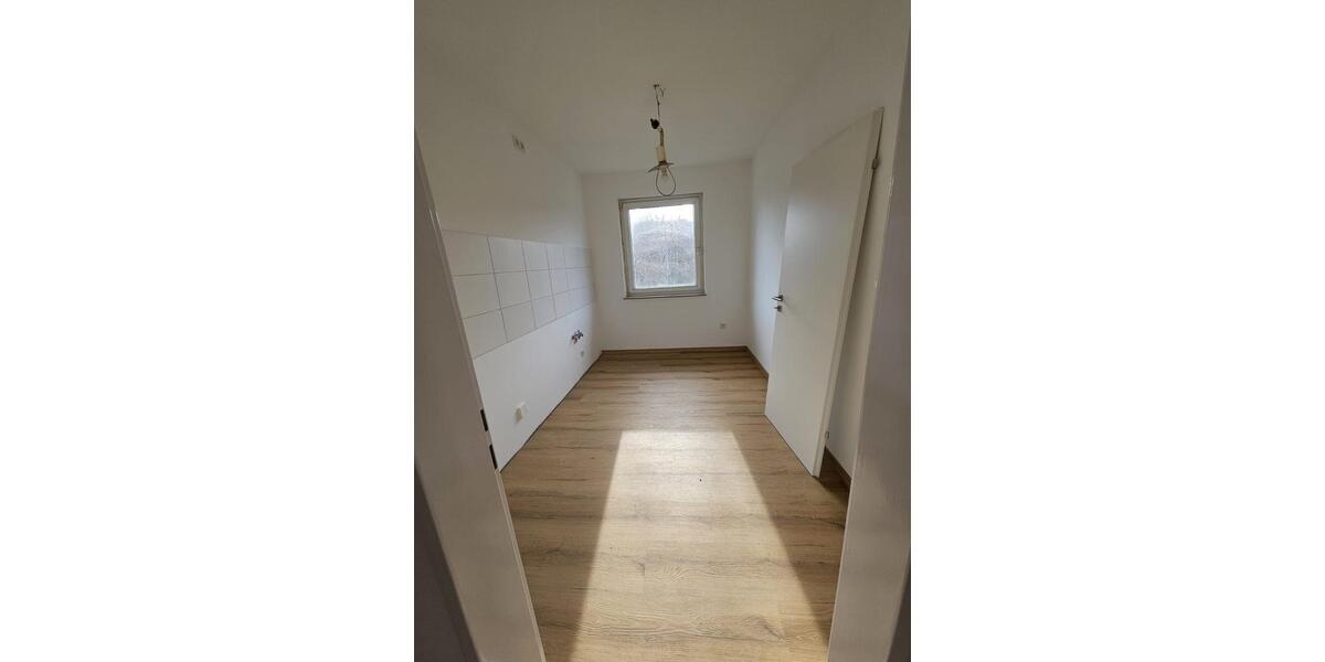 Etagenwohnung Emden - 2 Zimmer, 52 m&sup2;, 520&euro; | Angebot:25232793