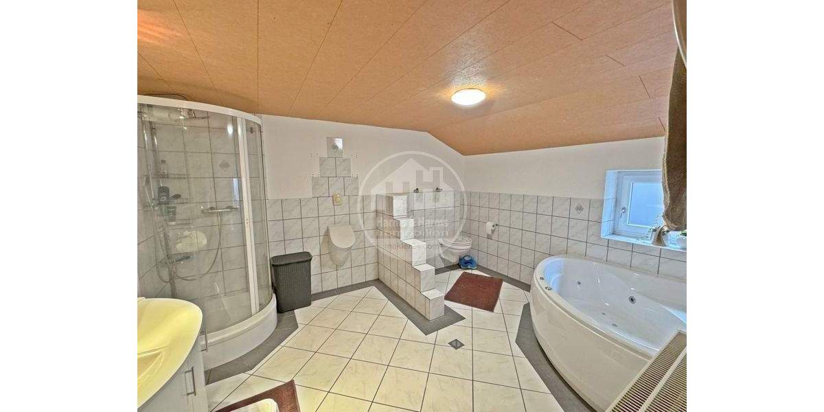 Bauernhaus, Landhaus Großefehn Holtrop - 7 Zimmer, 190 m&sup2;, 295.000&euro; | Angebot:25834277