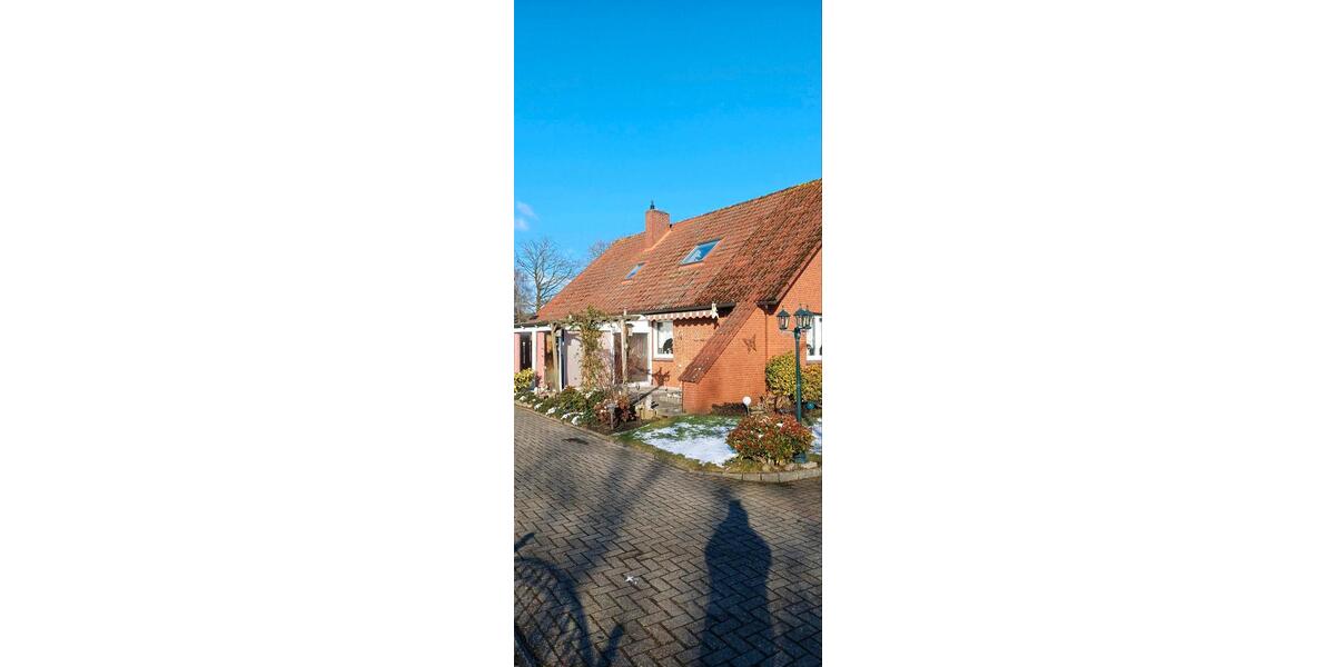 Einfamilienhaus Moormerland - 9 Zimmer, 170 m&sup2;, 325.000&euro; | Angebot:25936638