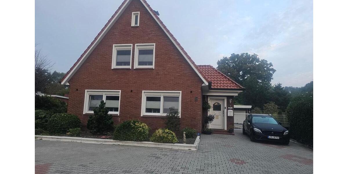 Einfamilienhaus Westoverledingen - 8 Zimmer, 235 m&sup2;, 435.000&euro; | Angebot:26019604