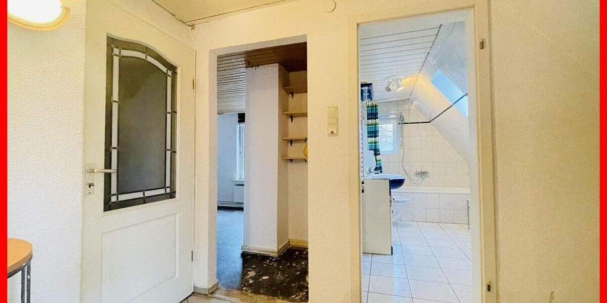 Doppelhaushälfte Emden Conrebbersweg - 6 Zimmer, 150 m&sup2;, 128.000&euro; | Angebot:25769077