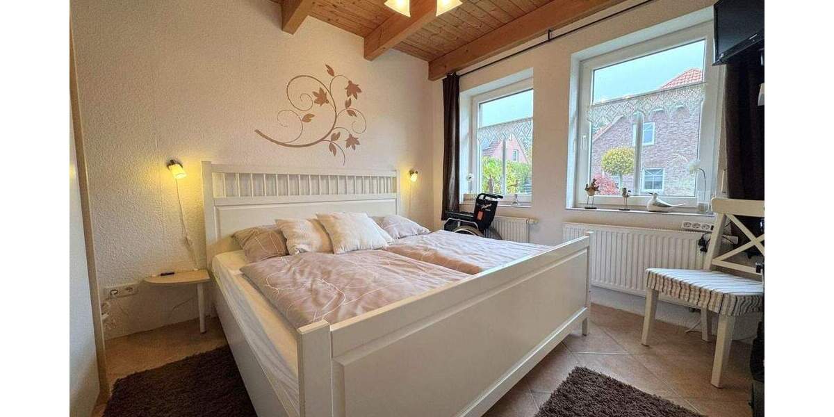 Einfamilienhaus Großheide - 4 Zimmer, 105 m&sup2;, 299.000&euro; | Angebot:25736846