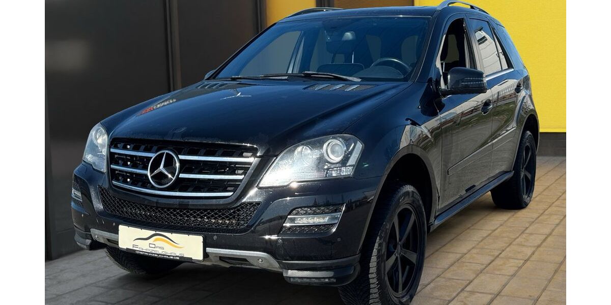 Mercedes-Benz ML 300 224.000 km 9.985 &euro; Leer 26789