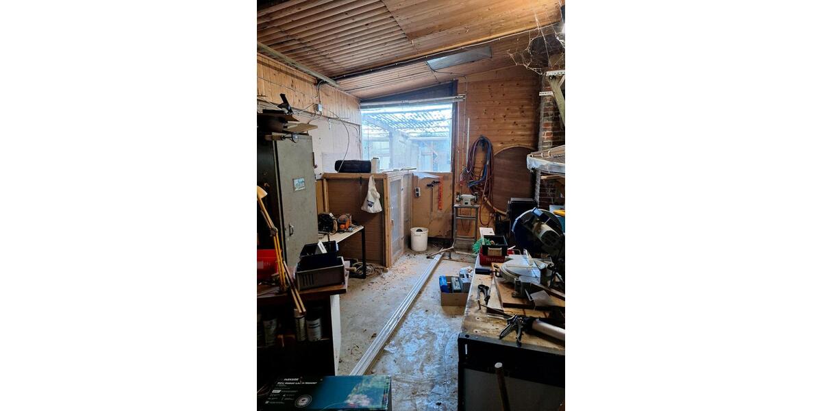 Einfamilienhaus Ihlow - 11 Zimmer, 150 m&sup2;, 135.000&euro; | Angebot:26992016