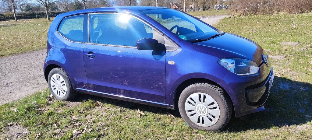 VW up! 76.000 km 6.000 &euro; Aurich 26607