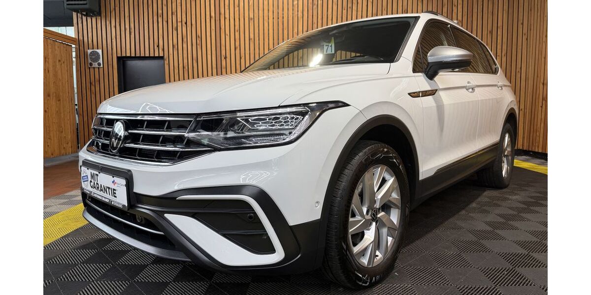 VW Tiguan Allspace 65.655 km 29.990 &euro; Leer 26789
