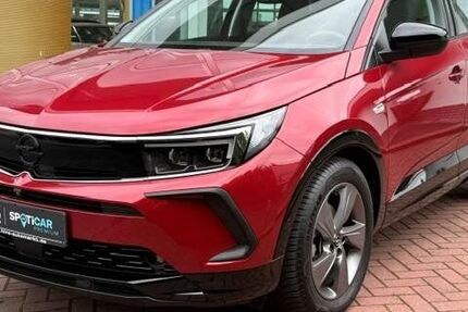 Opel Grandland (X) 9.683 km 26.490 &euro; Emden-Hinte 26759