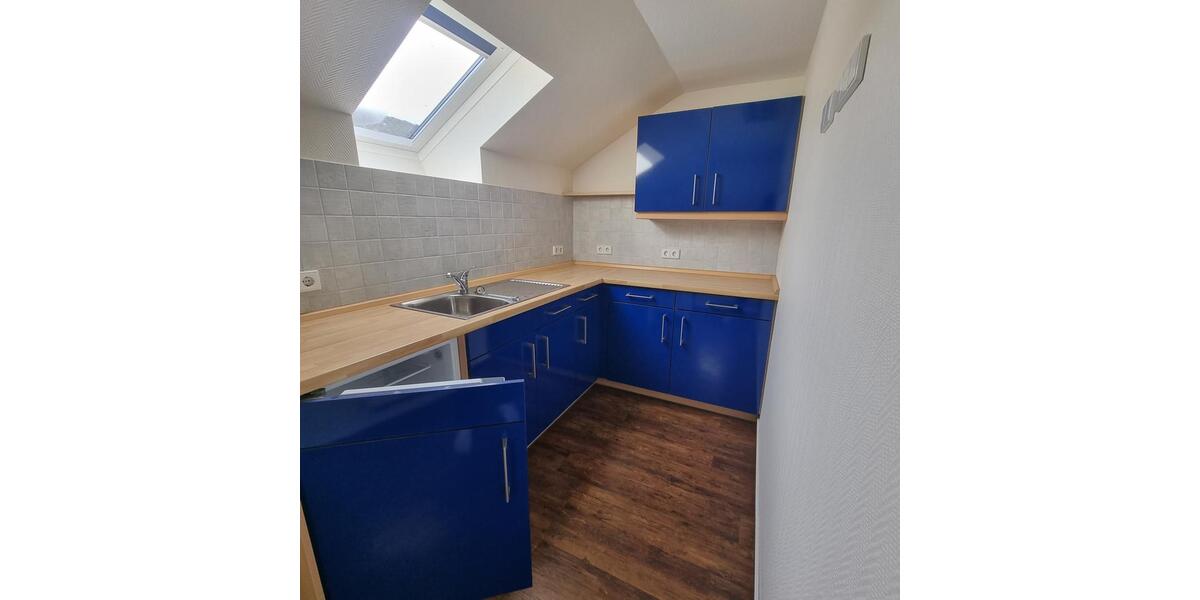 Etagenwohnung Weener - 2 Zimmer, 100 m&sup2;, 850&euro; | Angebot:25309979