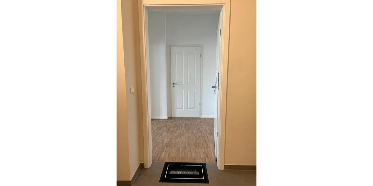 Hochparterre Emden - 2 Zimmer, 62 m&sup2;, 605&euro; | Angebot:26691614