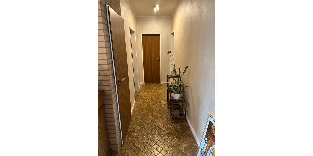 Einfamilienhaus Hesel - 7 Zimmer, 180 m&sup2;, 330.000&euro; | Angebot:25942770