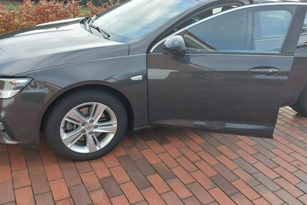 Opel Insignia 66.500 km 15.799 &euro; Westoverledingen 26810