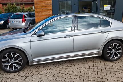 VW Passat 88.000 km 18.000 &euro; Moormerland 26802