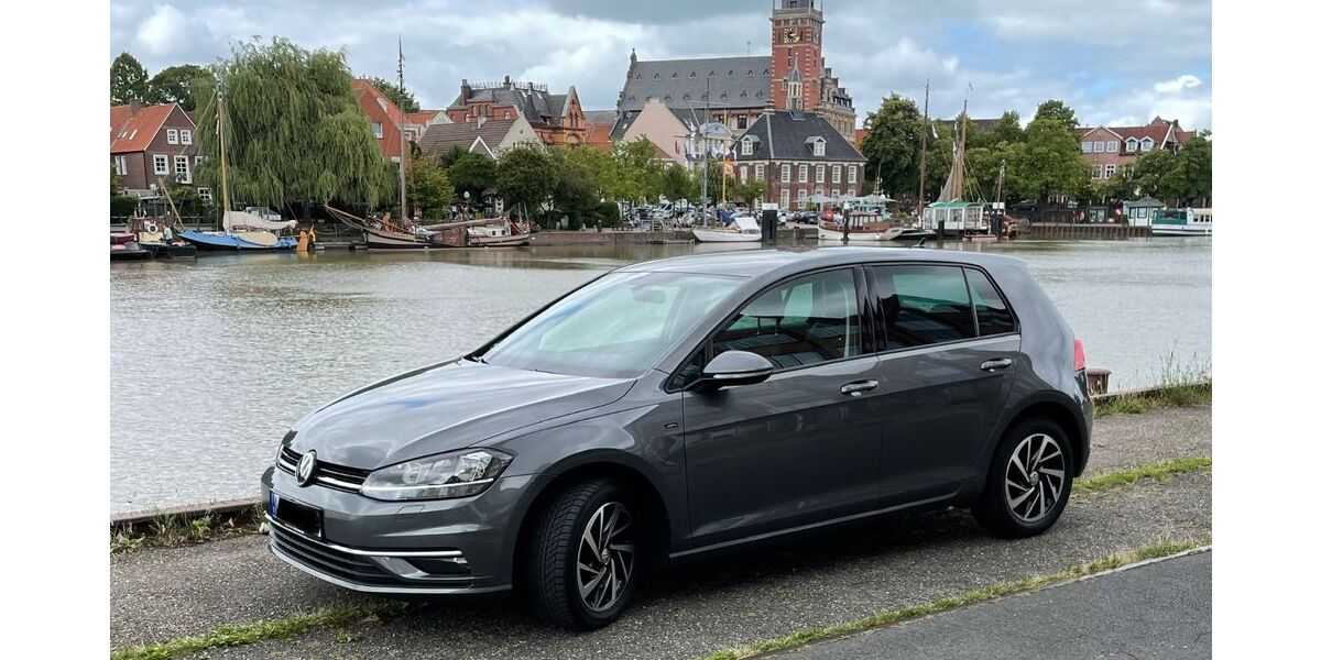 VW Golf 105.000 km 11.900 &euro; Leer 26789