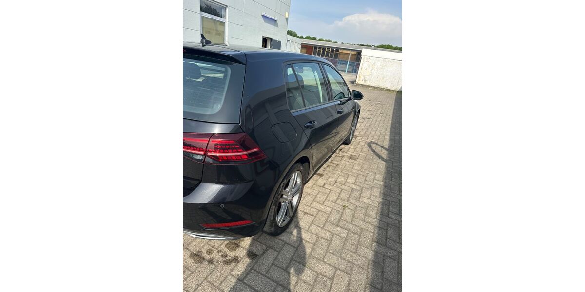 VW Golf 72.125 km 17.999 &euro; Südbrookmerland 26624