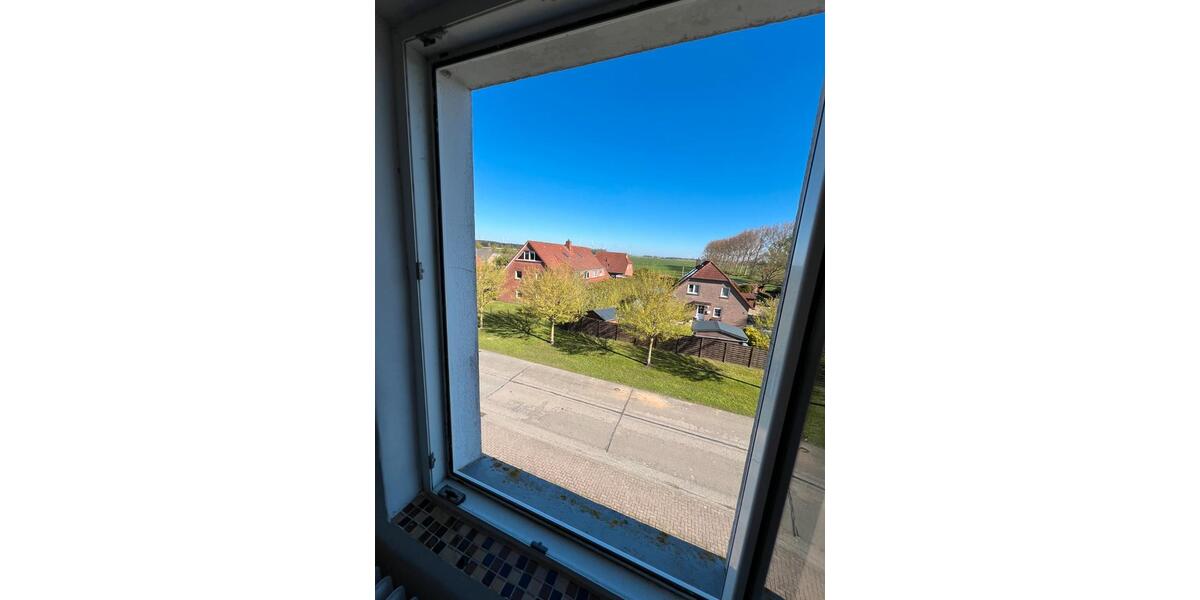 Dachgeschoßwohnung Hage - 3 Zimmer, 32 m&sup2;, 420&euro; | Angebot:26662060